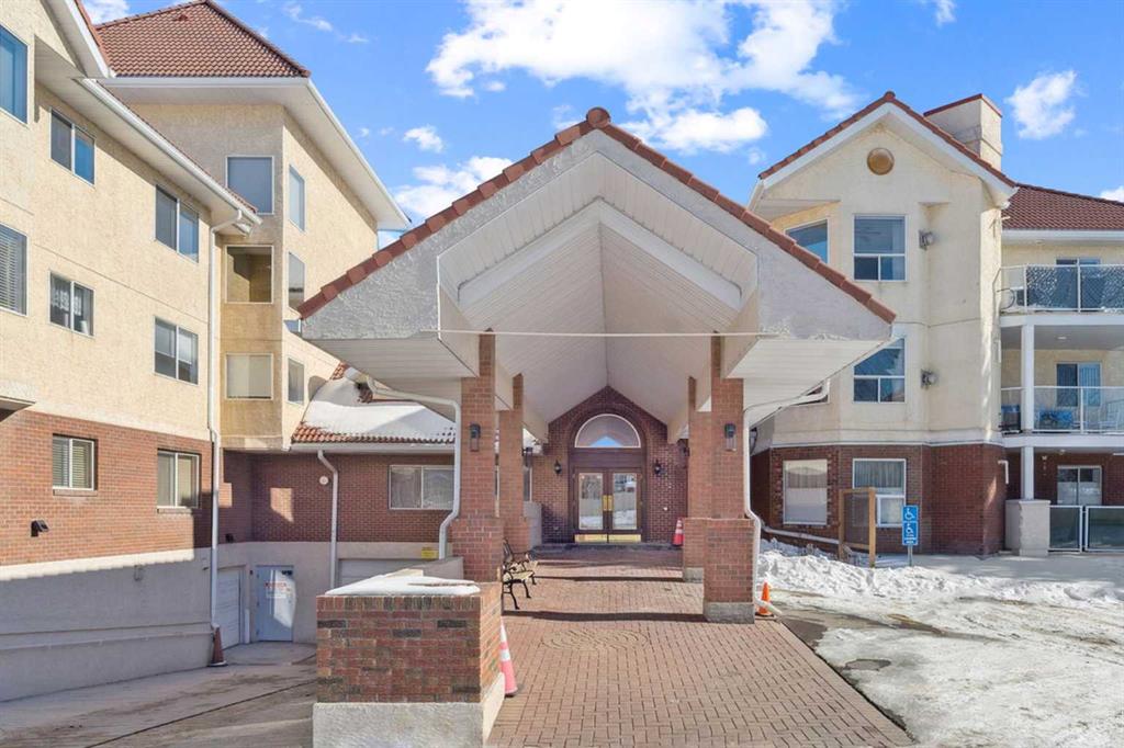 2327-1818 Simcoe Boulevard SW