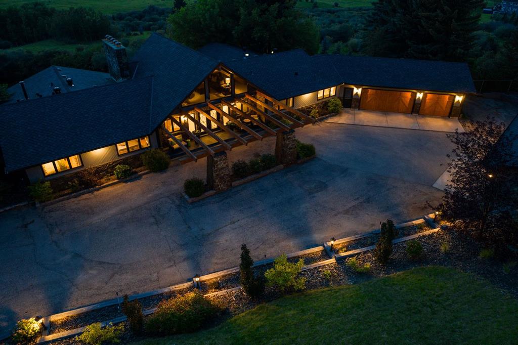 188 Artists View Way