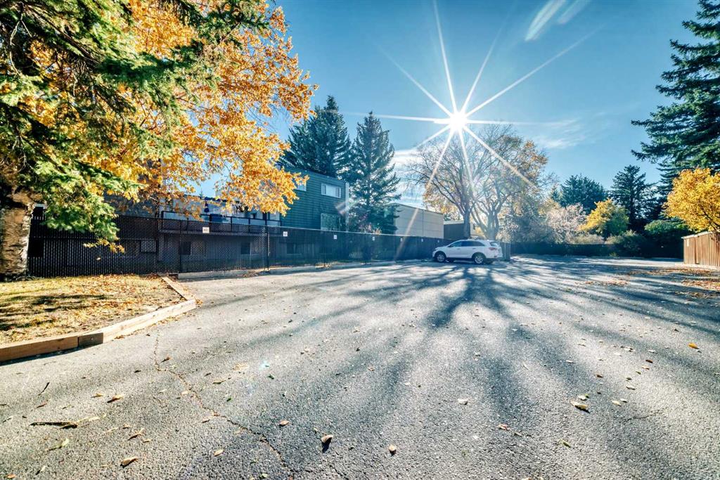 210-1001 68 Avenue SW