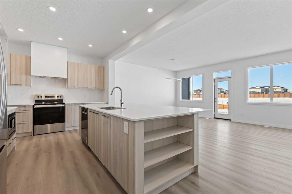 421 Corner Glen Way NE, Cornerstone