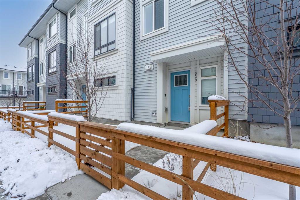 528-857 BELMONT Drive SW