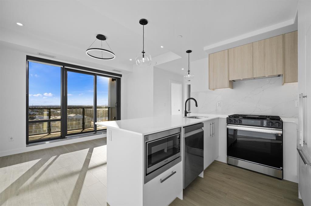 701-8375 Broadcast Avenue SW