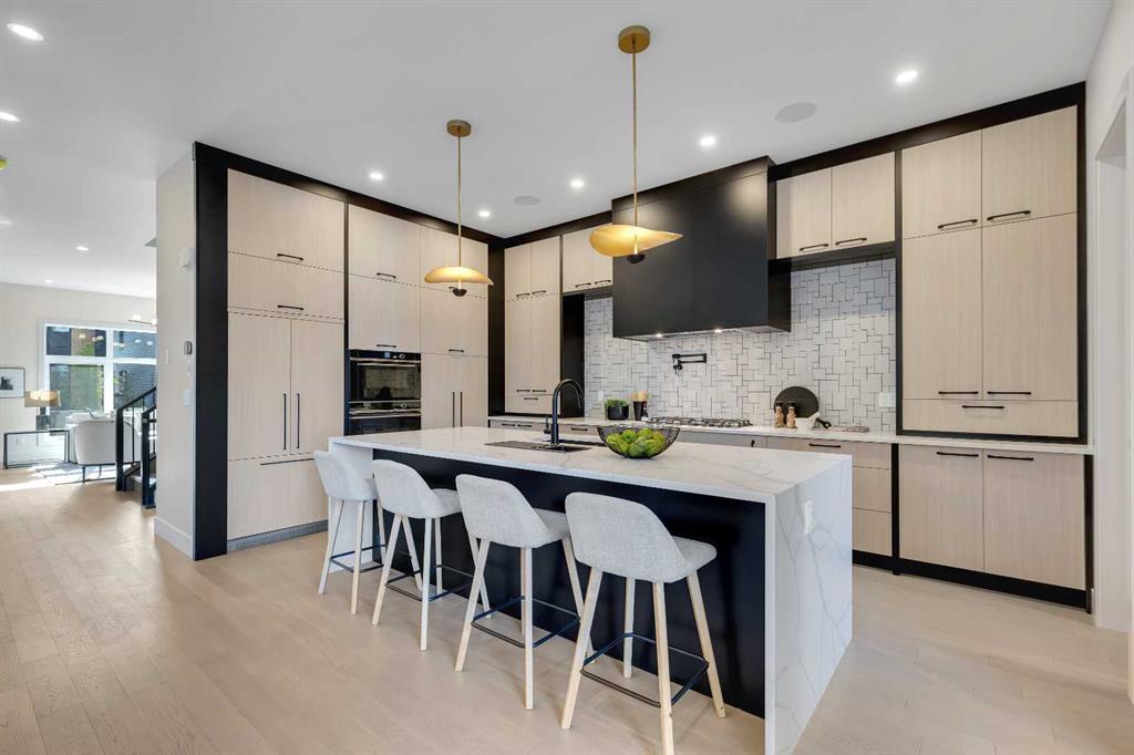 336 Normandy Drive SW, Currie Barracks