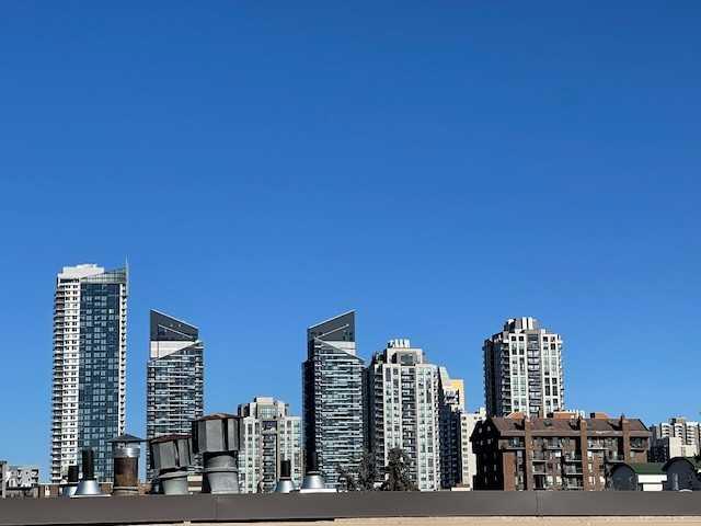 34-1230 Cameron Avenue SW