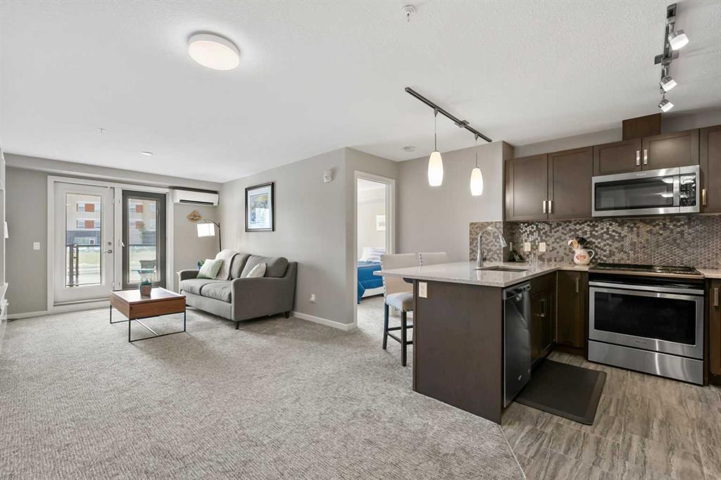 2105-10 Market Boulevard SE