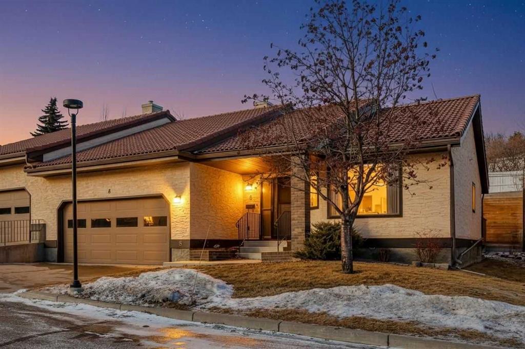 8-118 Strathcona Road SW