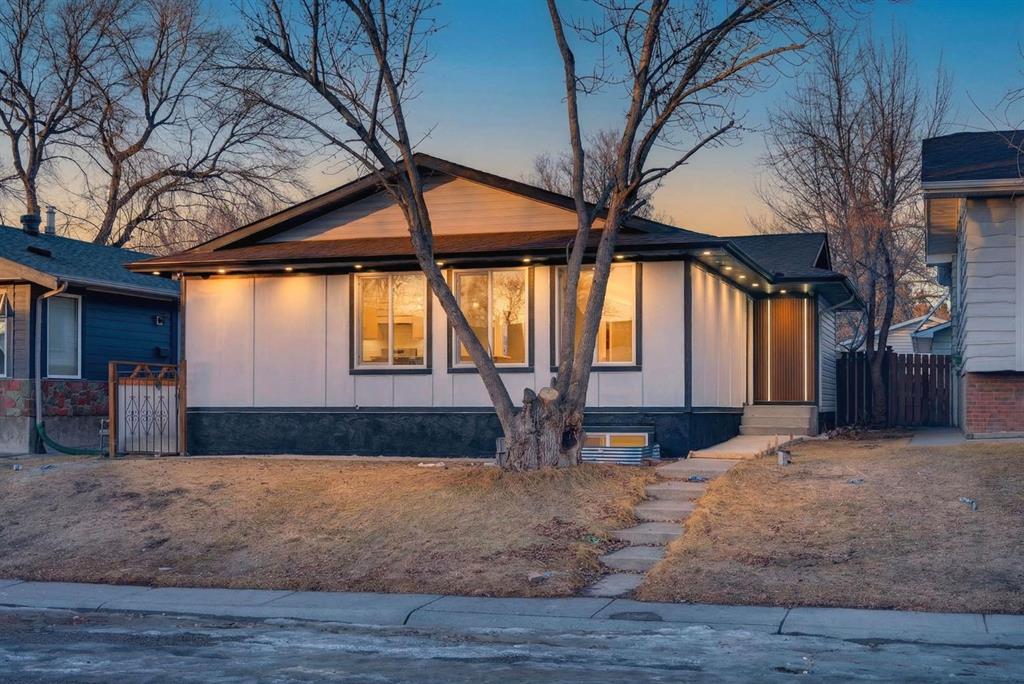 420 Pinegreen Close NE, Pineridge