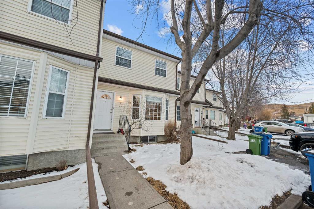 7-120 First Street E