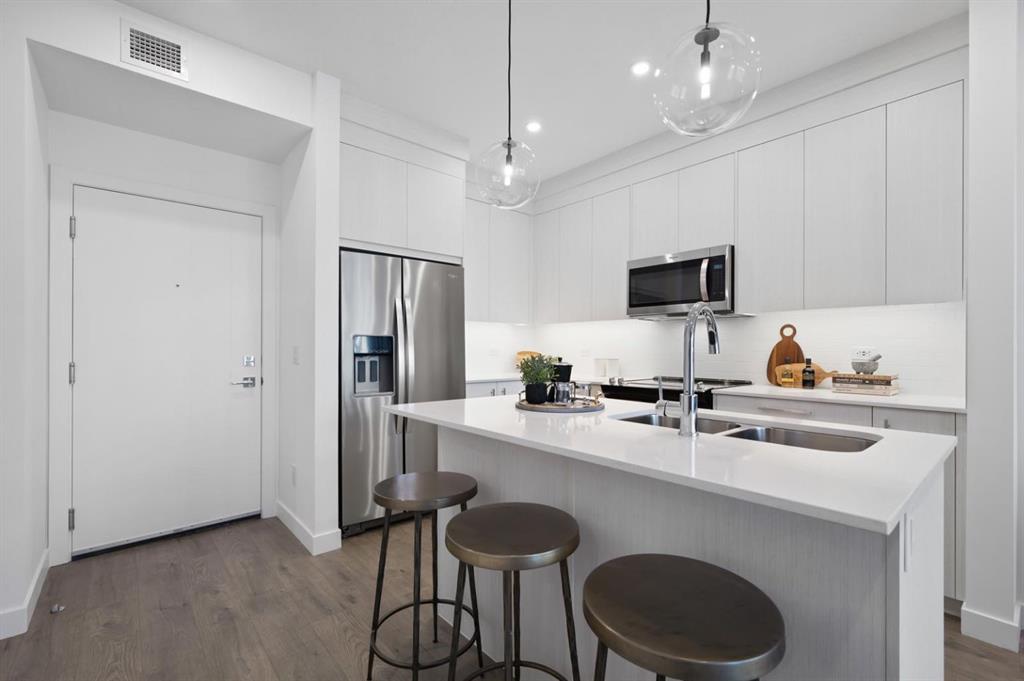 3314-6 Merganser Drive W