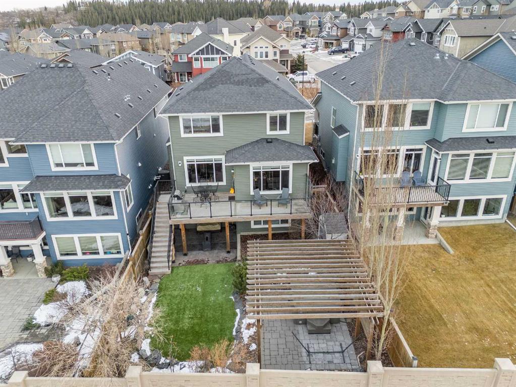 289 Jumping Pound Terrace