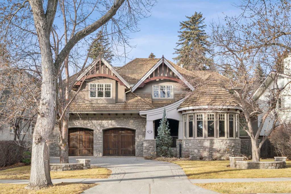 2905 Carleton Street SW, Upper Mount Royal