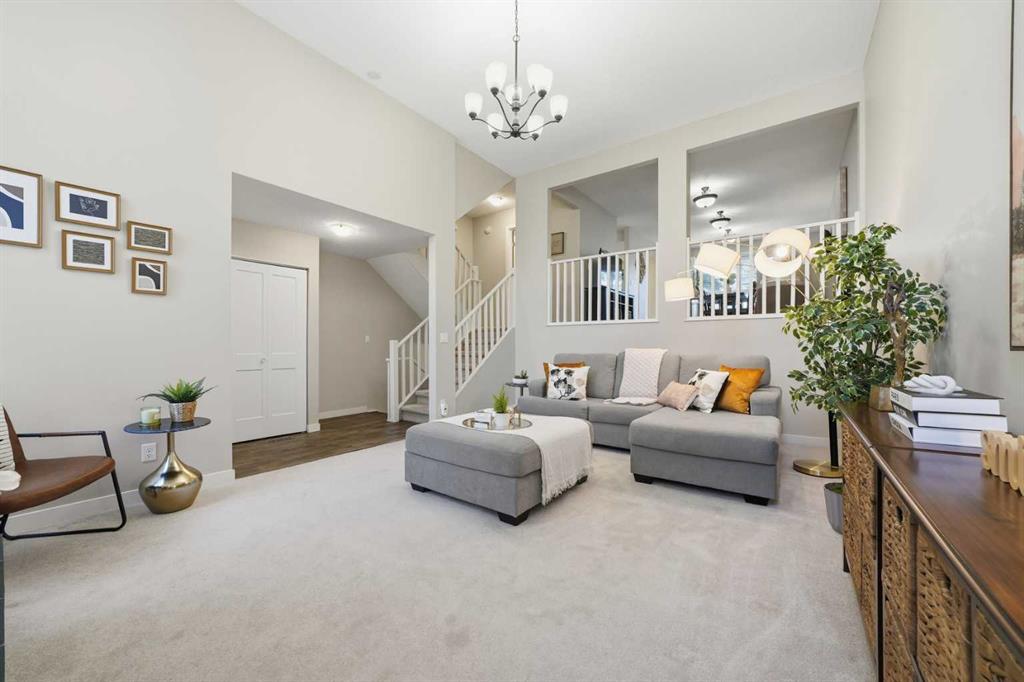 56-5400 Dalhousie Drive NW