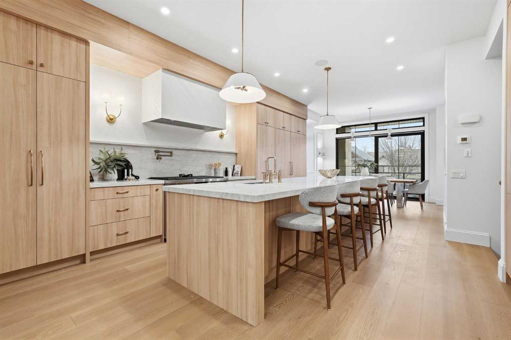 2009 28 Avenue SW, South Calgary