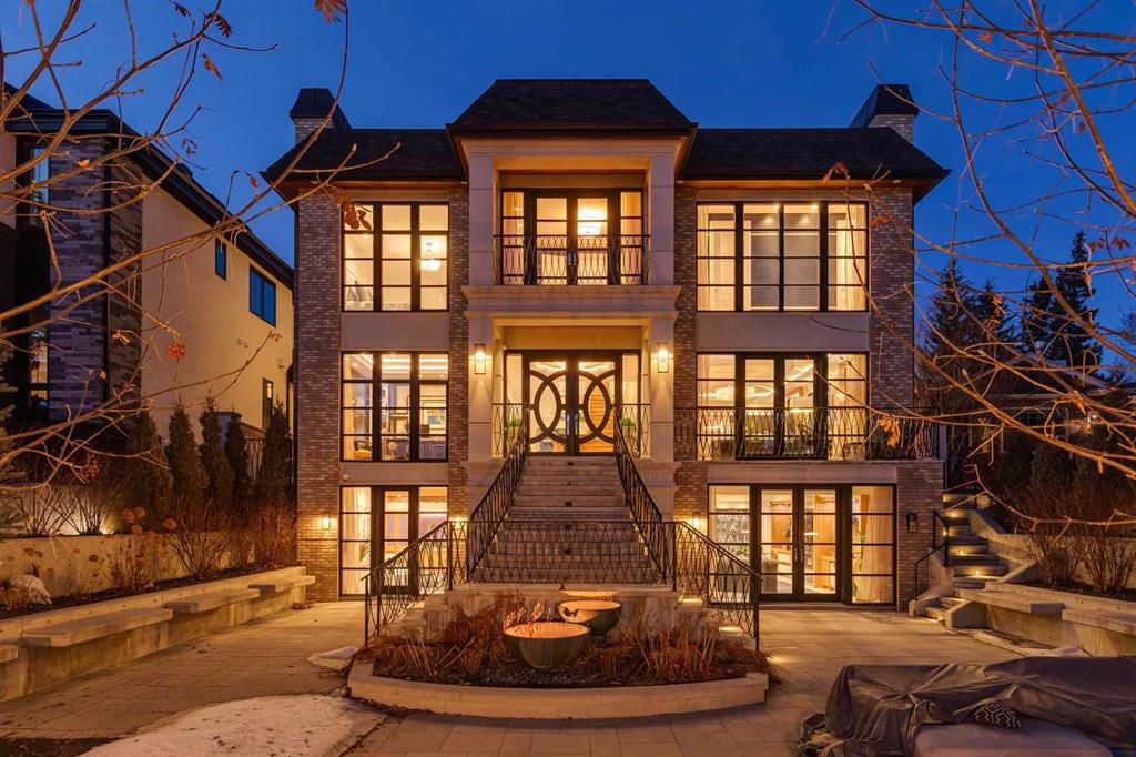 1118 Premier Way SW, Upper Mount Royal
