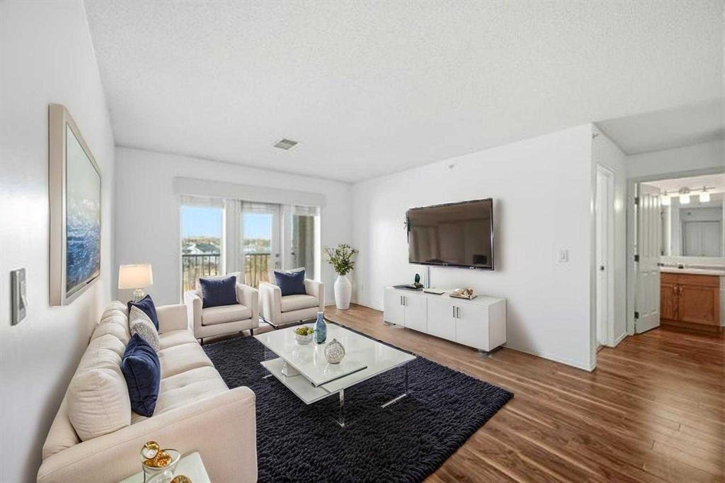 404-300 Edwards Way NW