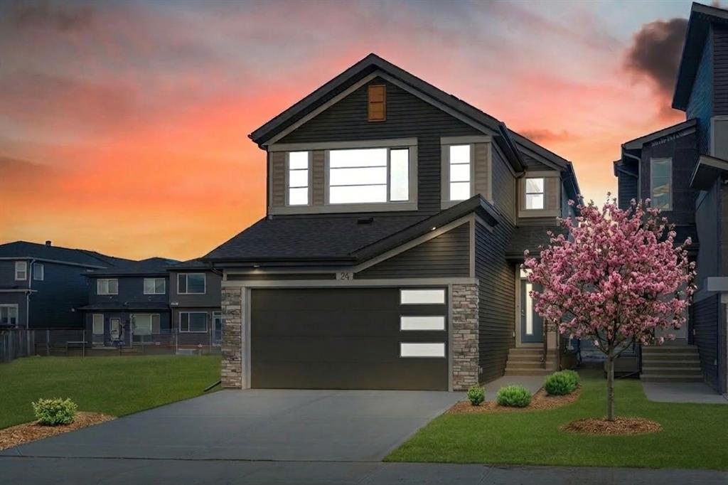 24 Corner Glen Green NE, Cornerstone