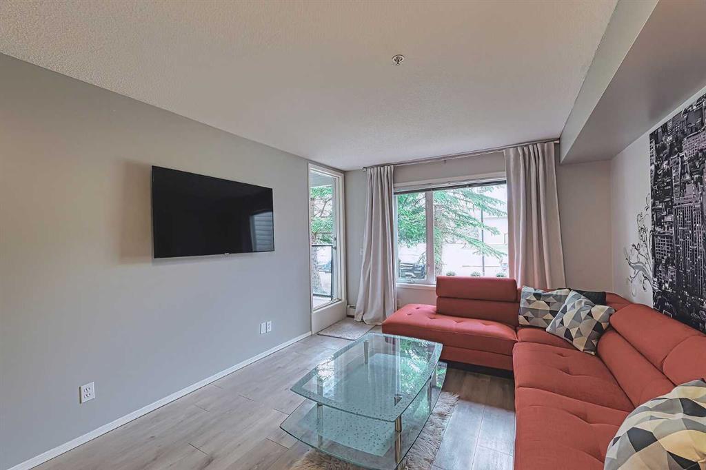 2115-950 Arbour Lake Road NW, Arbour Lake