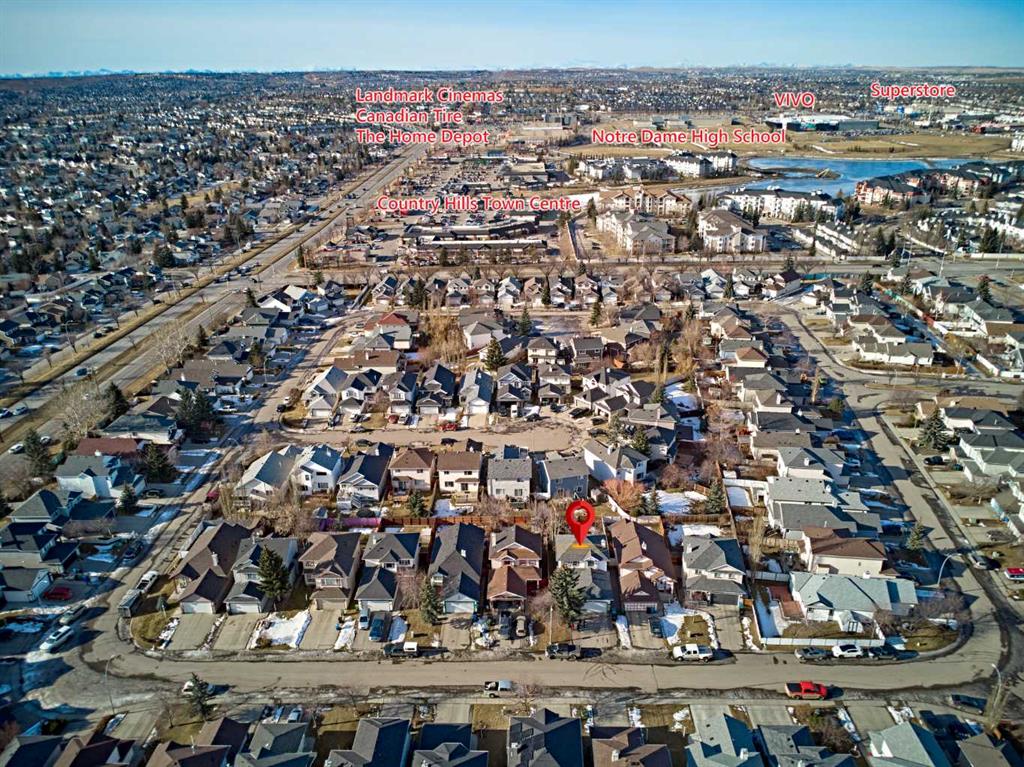 215 COVENTRY Green NE