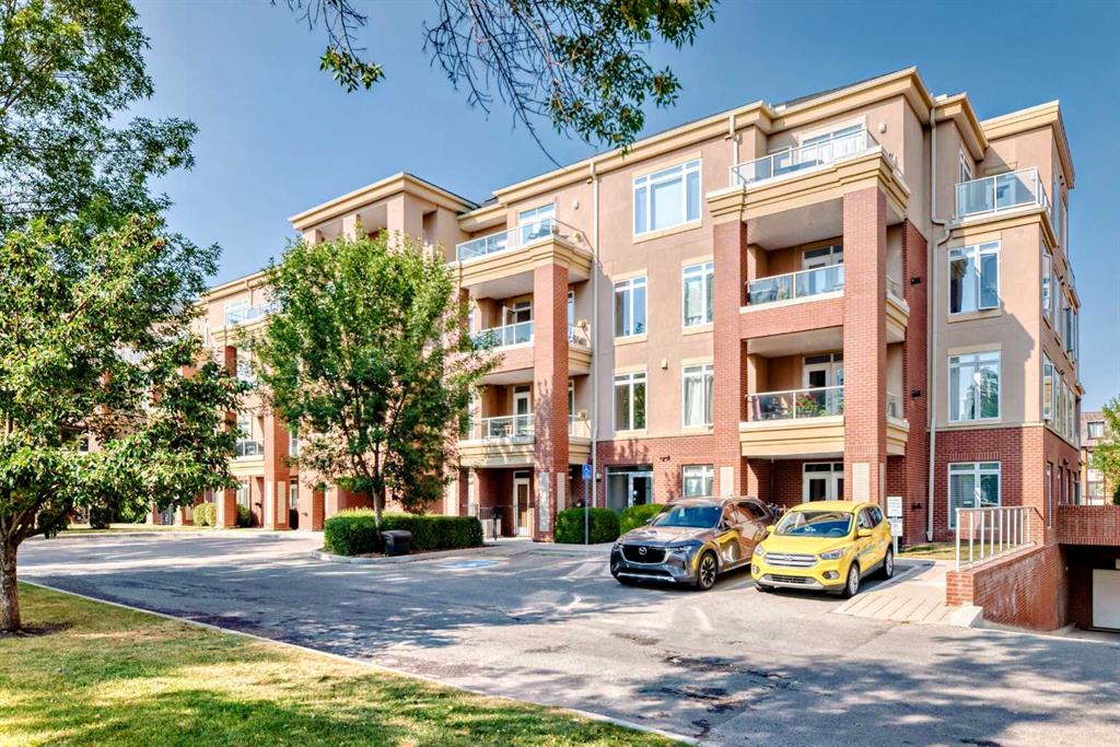 214-2 Hemlock Crescent SW