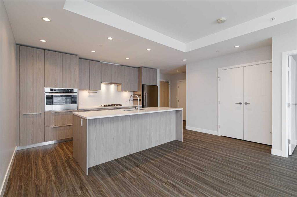 1205-530 3 Street SE