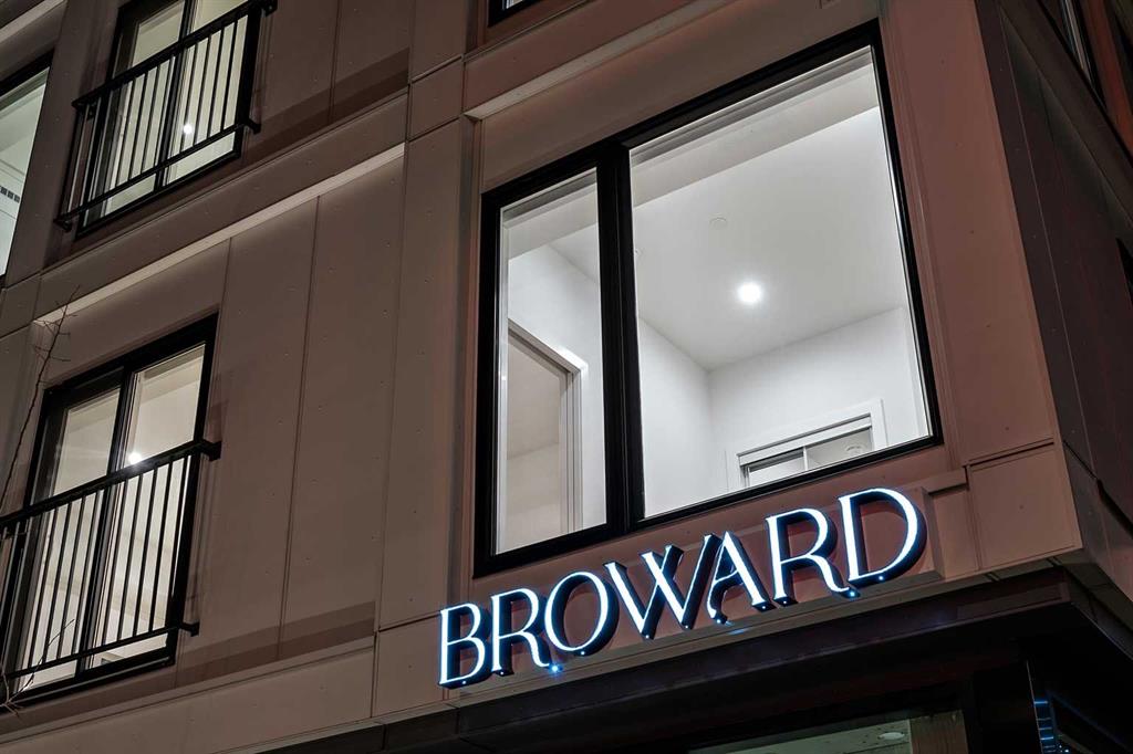 209-310 15 Avenue SW, Beltline