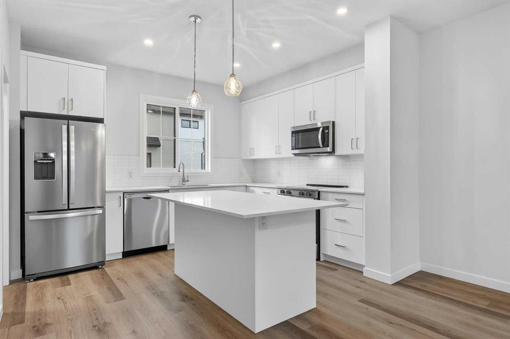 127-1750 Rangeview Drive SE, Rangeview