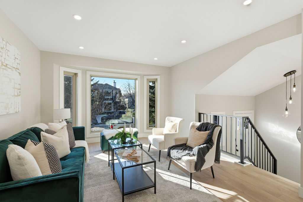 129 Coventry Place NE