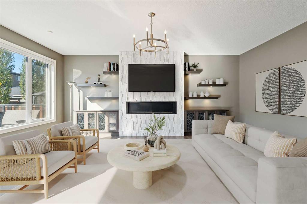 383 Evansglen Drive NW, Evanston