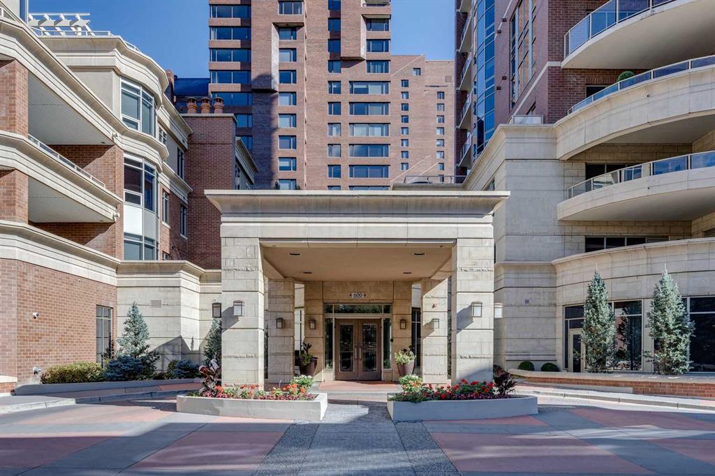 702-600 Princeton Way SW, Eau Claire