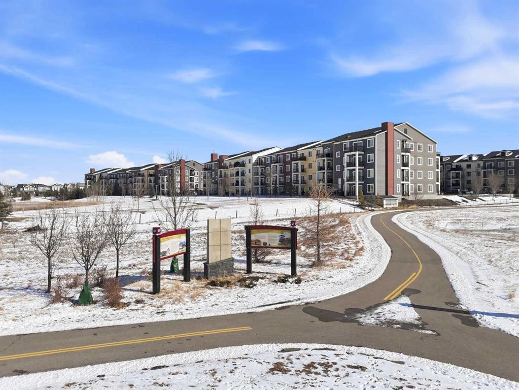 2208-99 Copperstone Park SE