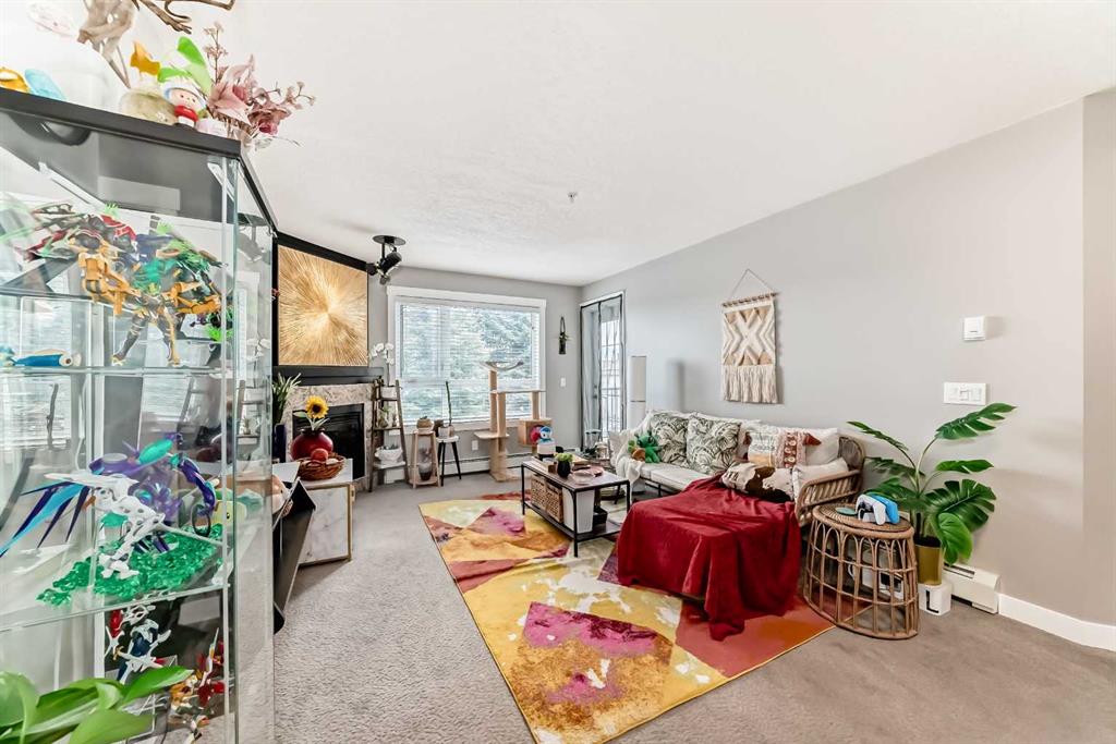 208-8200 4 Street NE, Beddington Heights