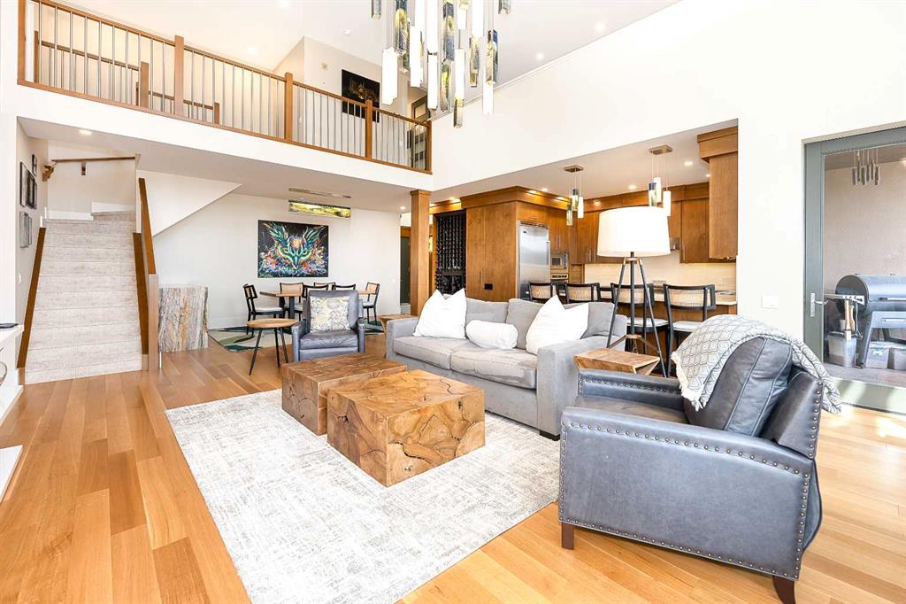 303-1407 Kensington Close NW, Hillhurst