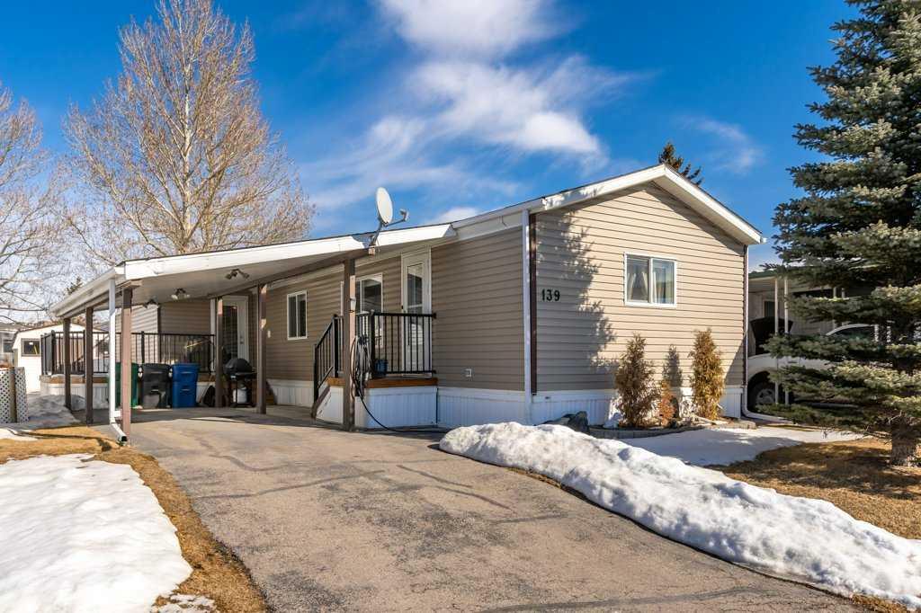139-99 Arbour Lake Road NW, Arbour Lake