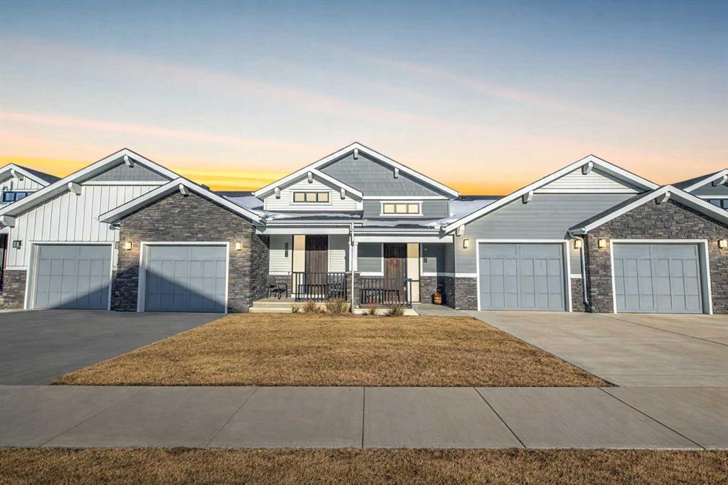 12572 Crestmont Boulevard SW, Crestmont