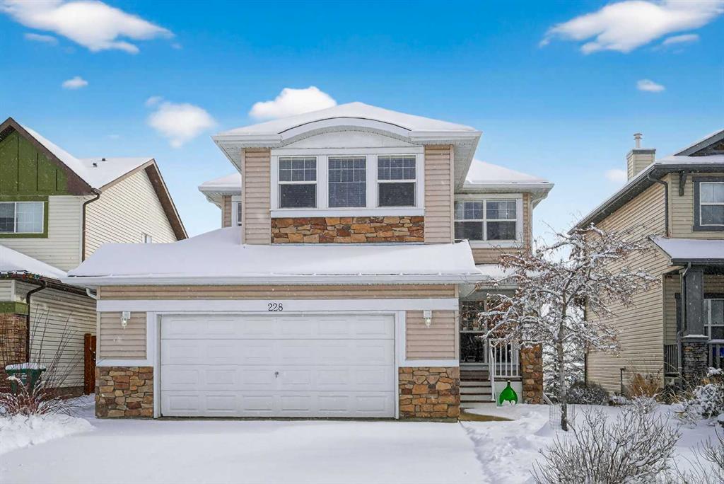 228 Westmount Crescent