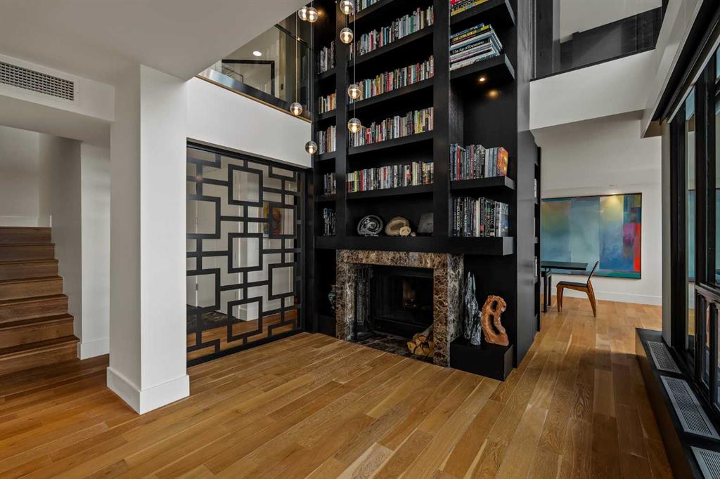 1706-330 26 Avenue SW