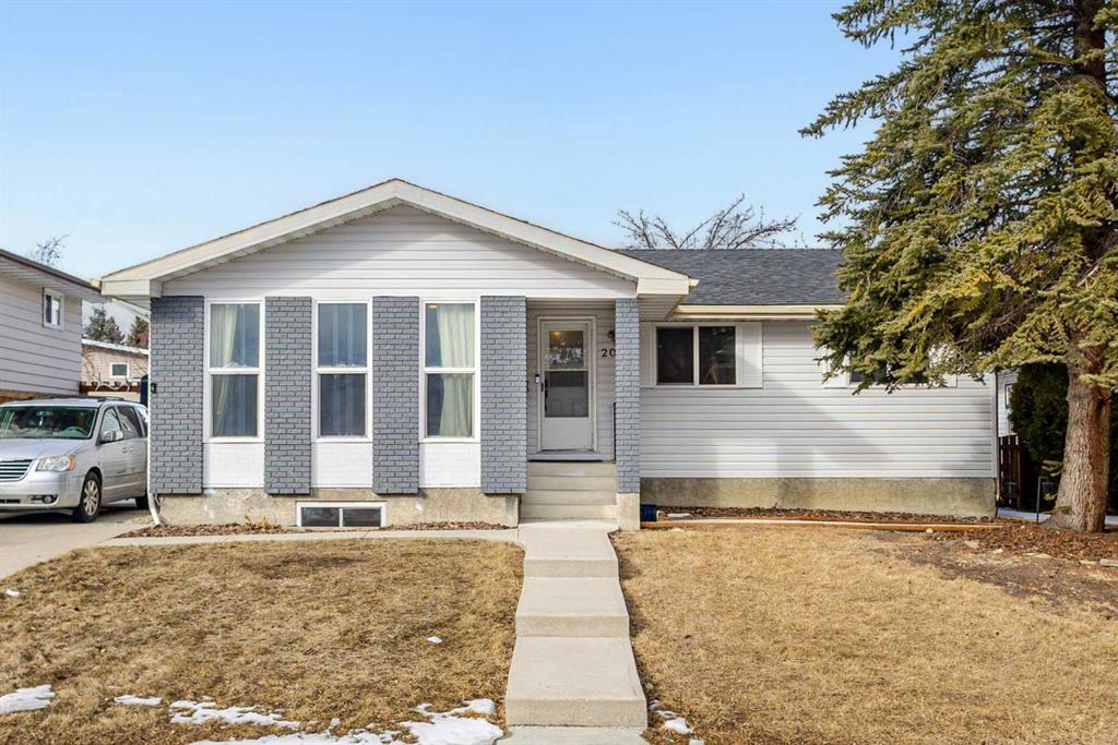 208 Woodpark Place SW