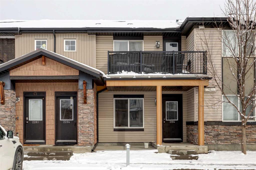 2204-2781 Chinook Winds Drive SW