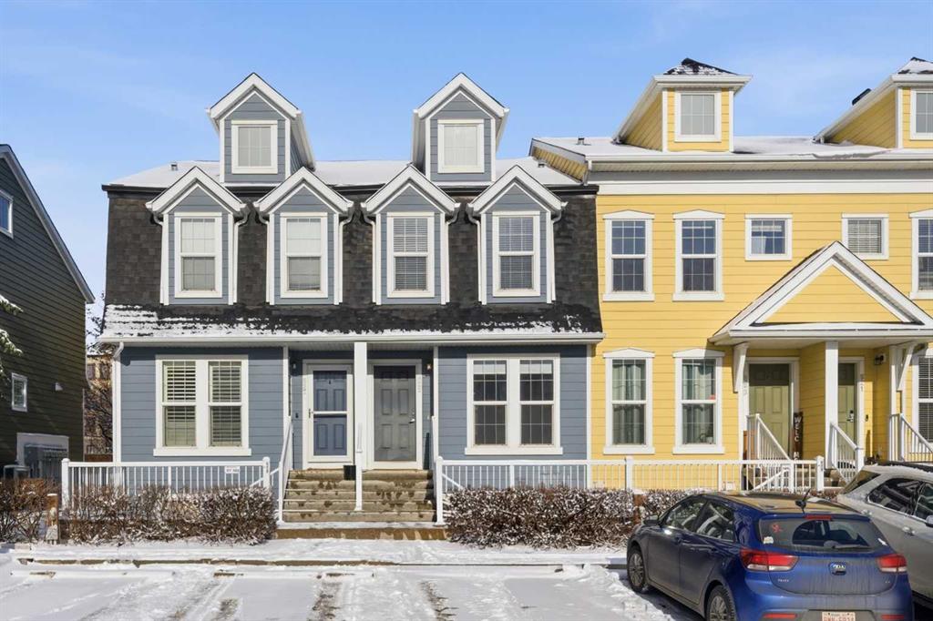 525 McKenzie Towne Close SE, McKenzie Towne