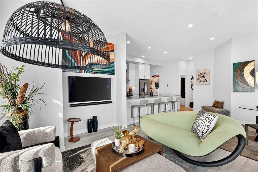 102-255 Les Jardins Park SE