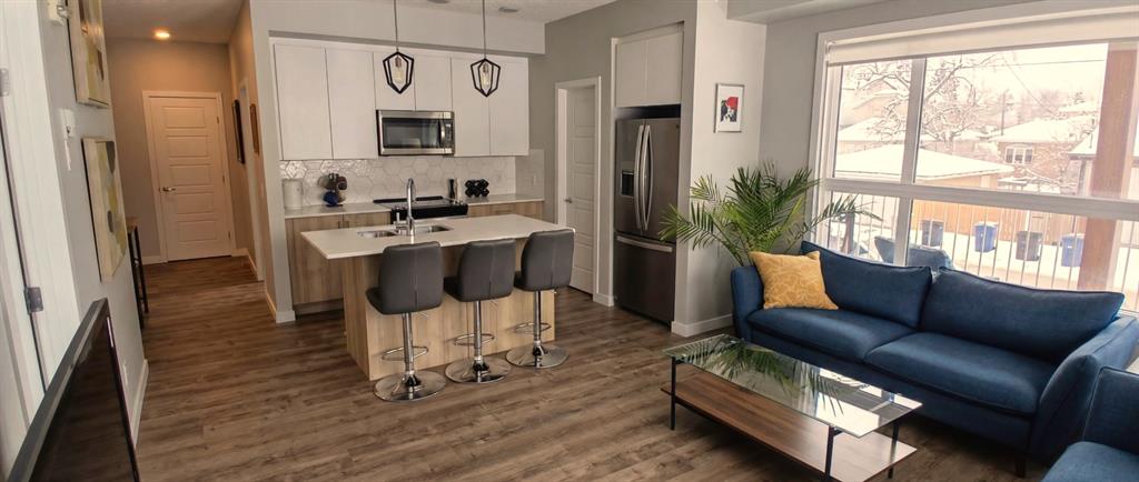 102-1605 17 Street SE