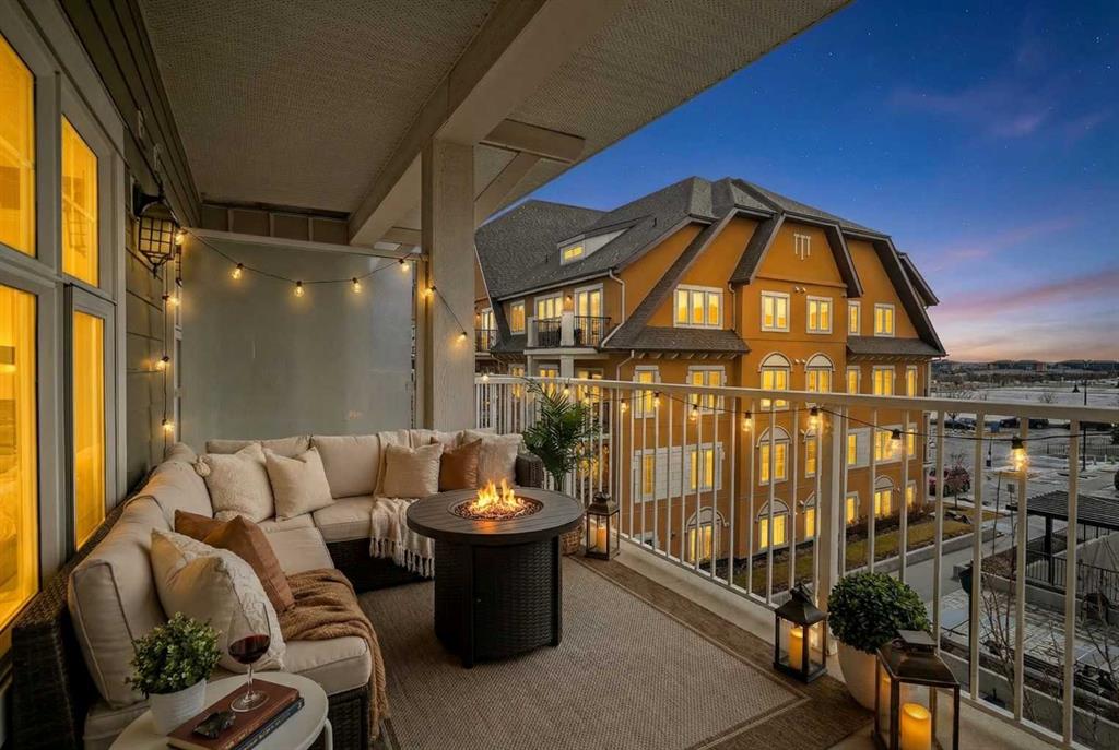 2412-11 Mahogany Row SE