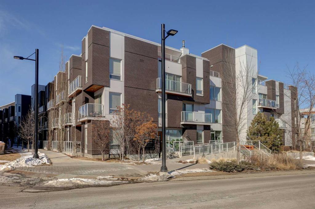 205-3125 39 Street NW