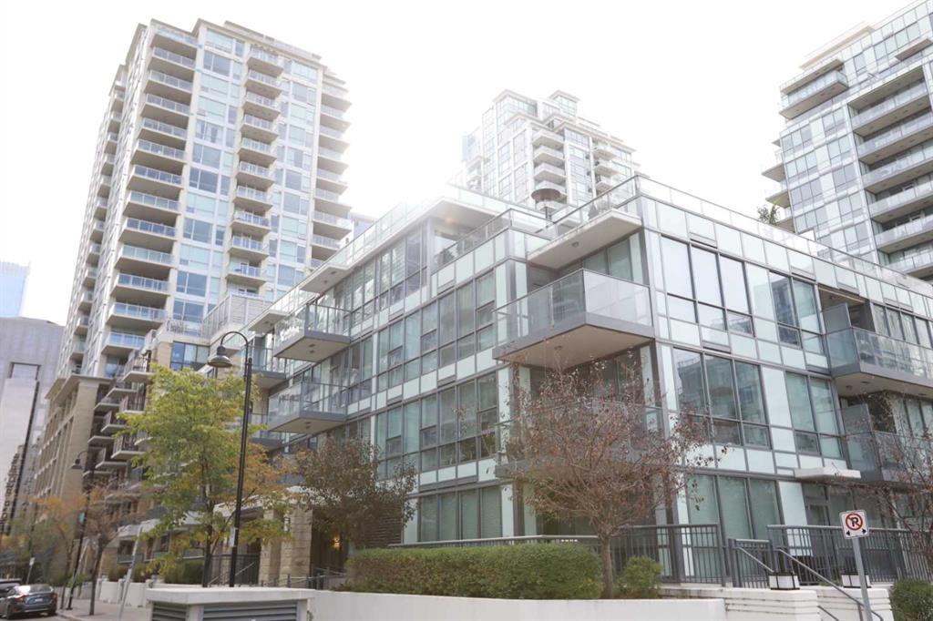 304-51 Waterfront Mews SW