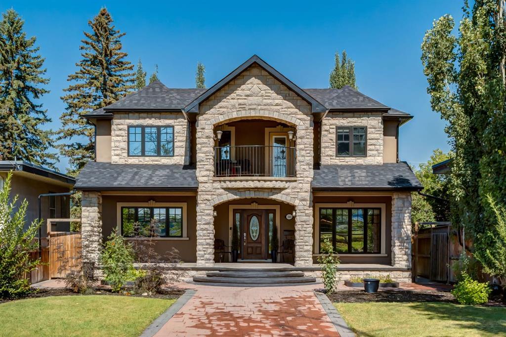 1840 Westmount Boulevard NW, Hillhurst