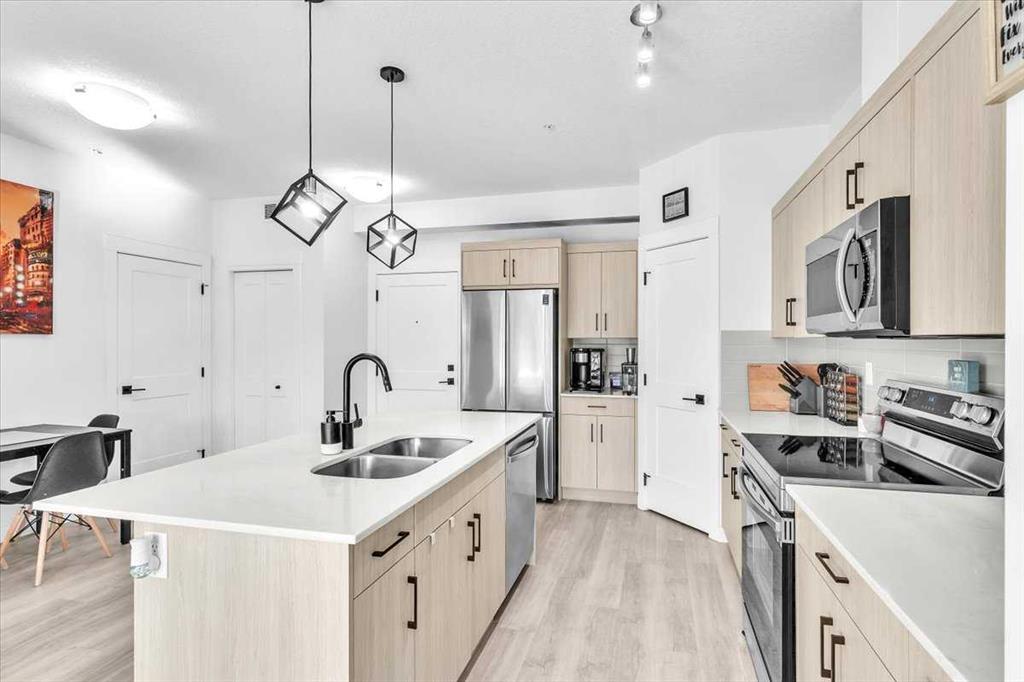 305-30 Sage Hill Walk NW