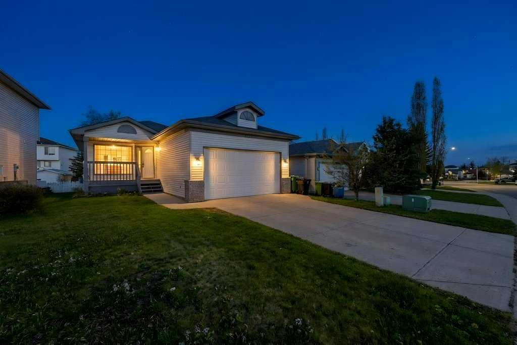 9119 Scurfield Drive NW