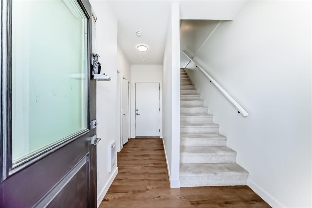 1005-135 Belmont Passage SW