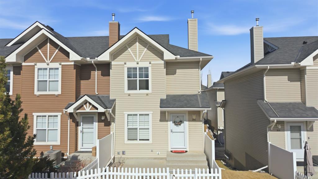 213 Toscana Gardens NW