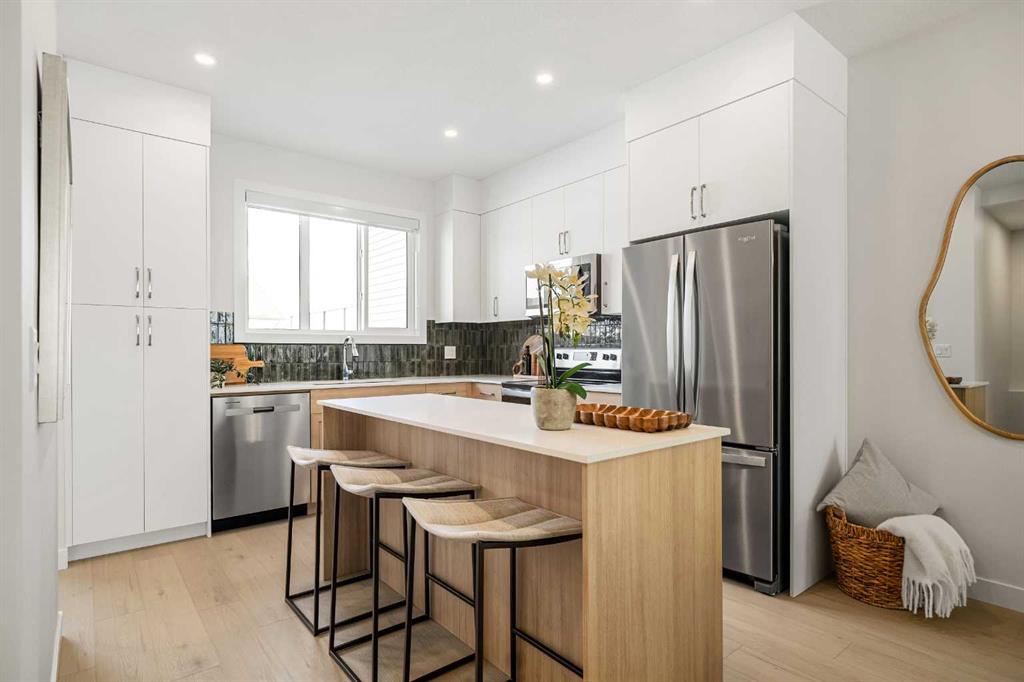 663 Homestead Drive NE